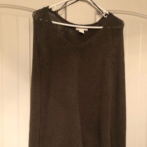 H&M sweater. Dark green. V neck.
